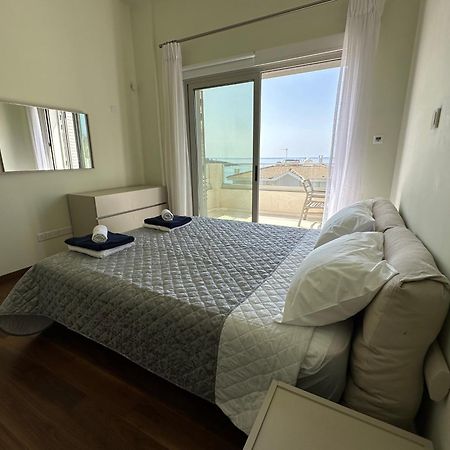 Coral Bay Beach Villa Paphos Esterno foto