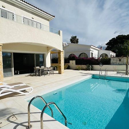 Coral Bay Beach Villa Paphos Esterno foto