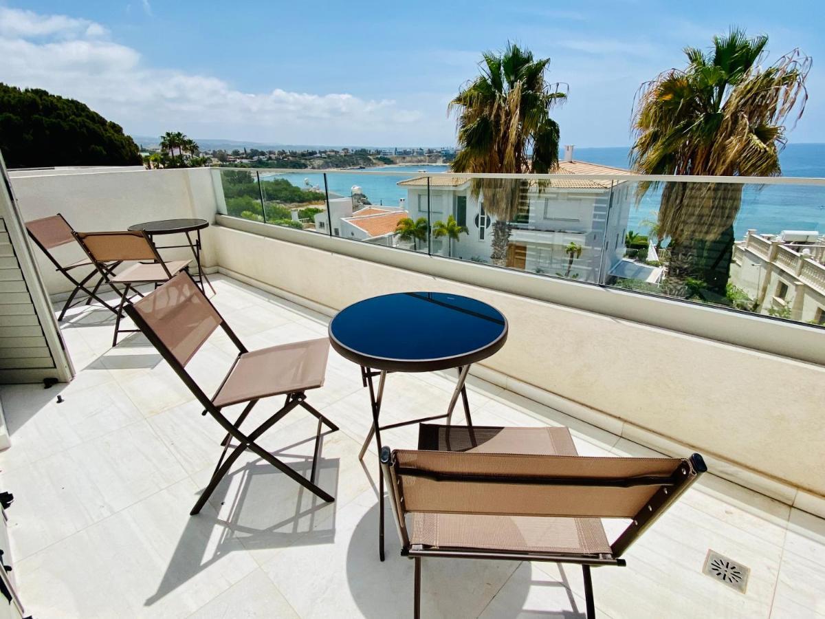 Coral Bay Beach Villa Paphos Esterno foto