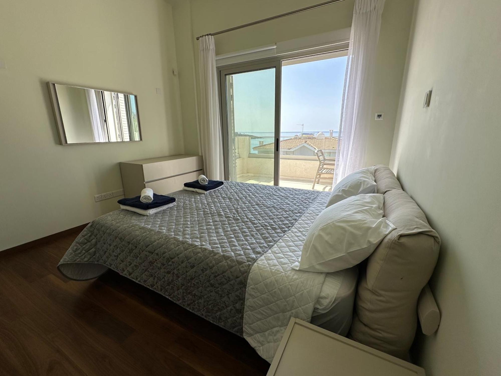 Coral Bay Beach Villa Paphos Esterno foto
