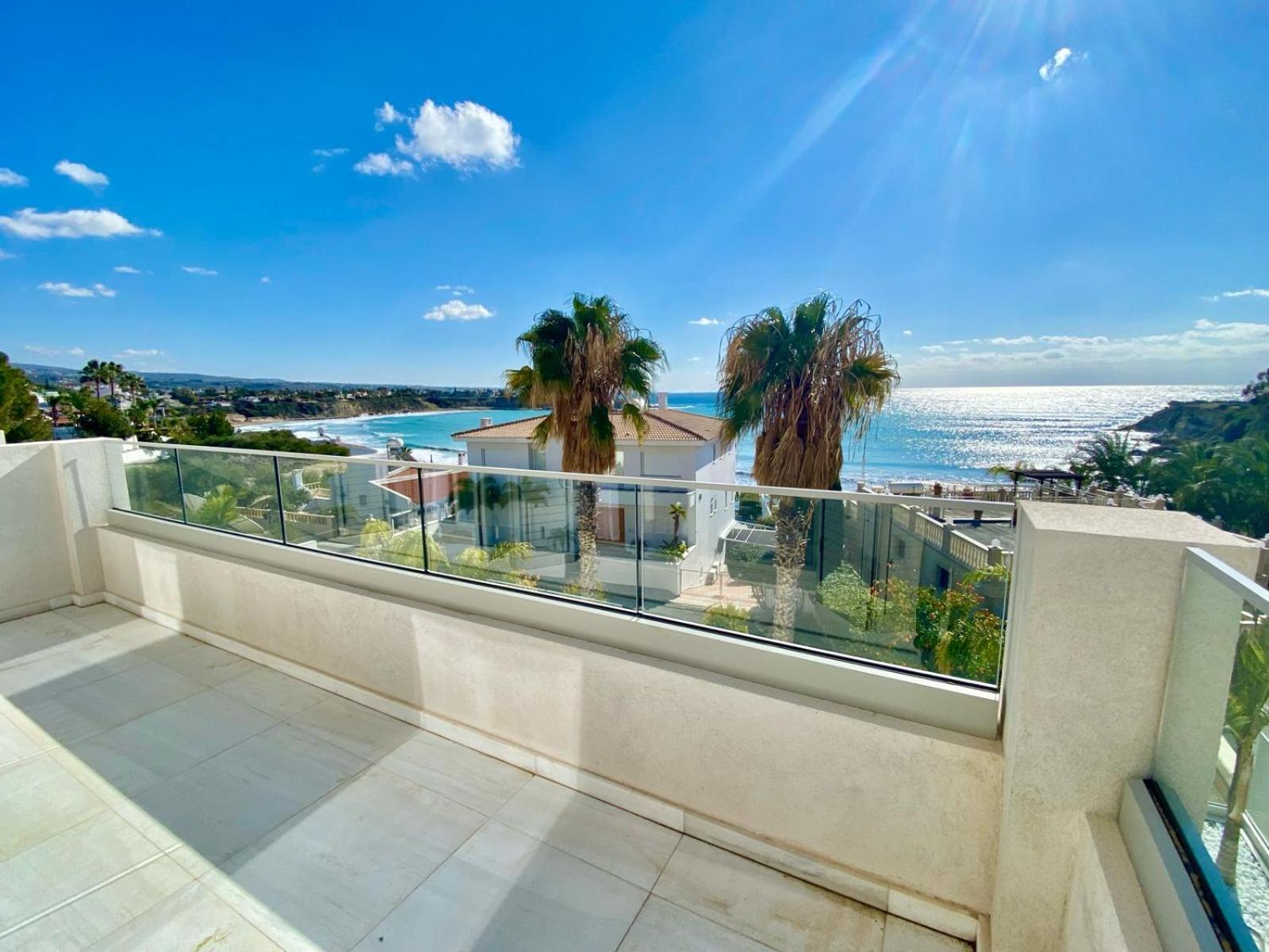 Coral Bay Beach Villa Paphos Esterno foto