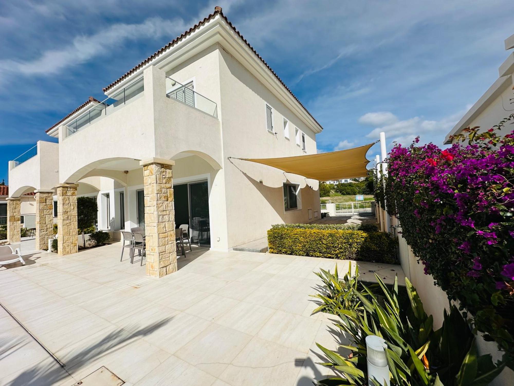 Coral Bay Beach Villa Paphos Esterno foto